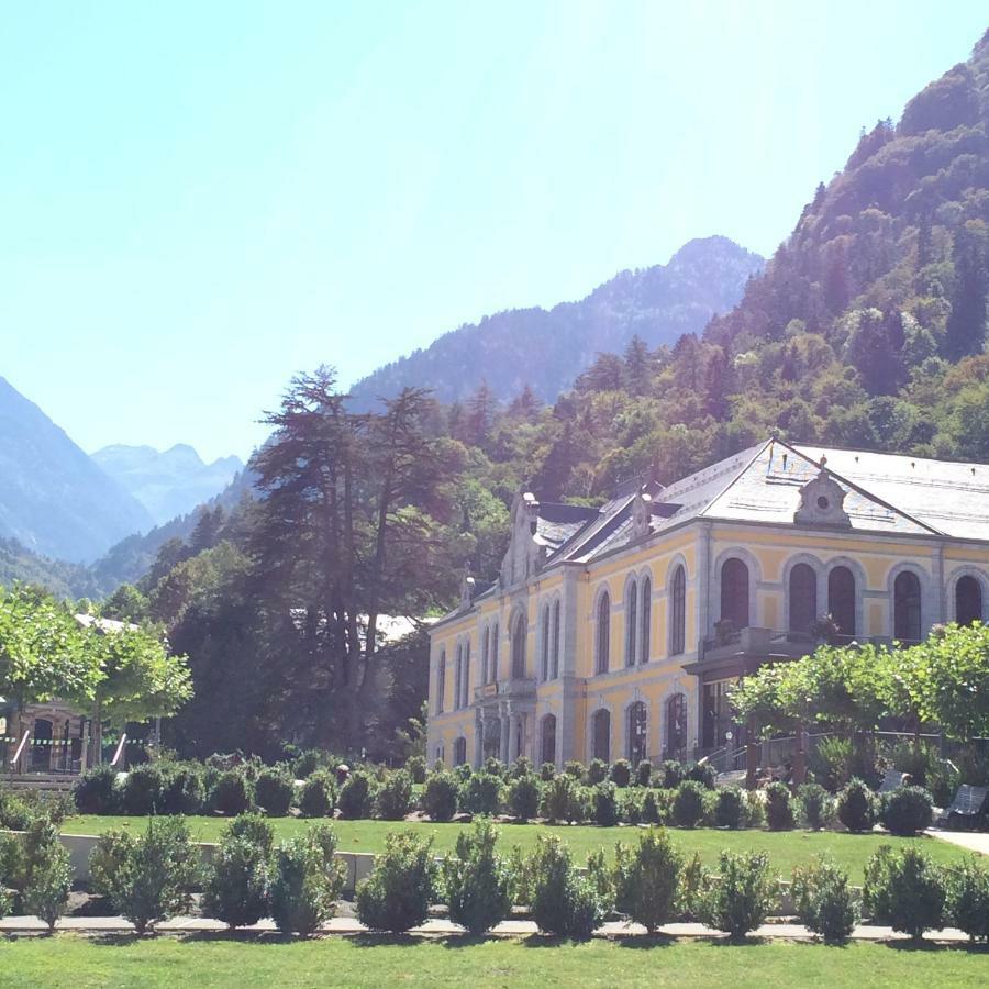 Studio A Cauterets - Parking & Terrasse Appartement Buitenkant foto